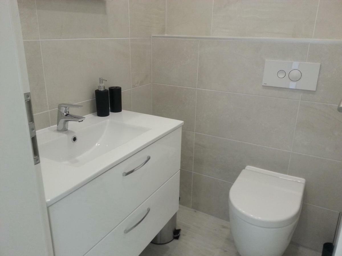 Apartment Rika Omiš Kültér fotó
